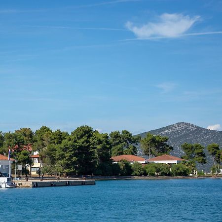 Il Dono Del Mare - Island Iz Lägenhet Veli Iž Exteriör bild